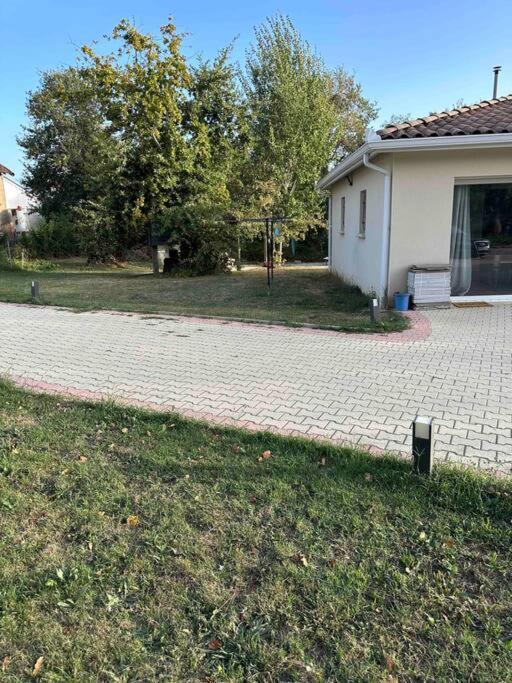 Appartement Prive Dans Villa Montauban Kültér fotó