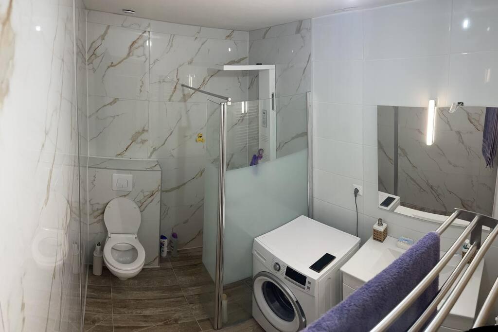 Appartement Prive Dans Villa Montauban Kültér fotó